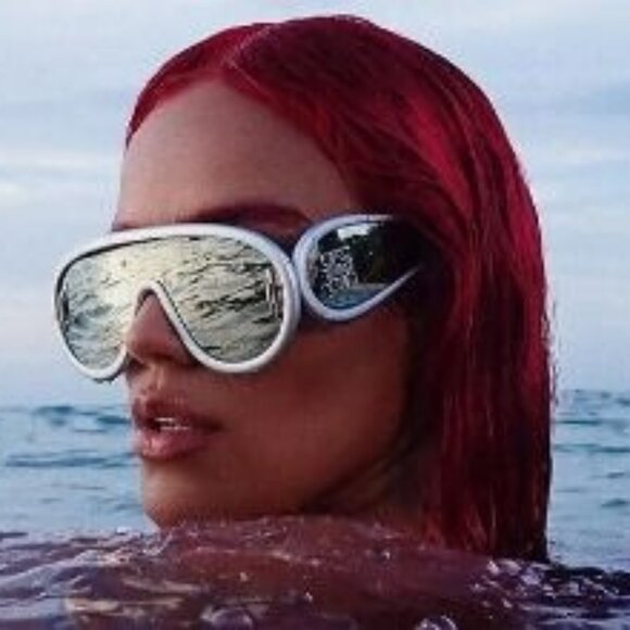 Loewe X PAULA'S IBIZA LW40108I Sunglasses – Metallic Grey | Model LW40108I 05X - Picture 11 of 13